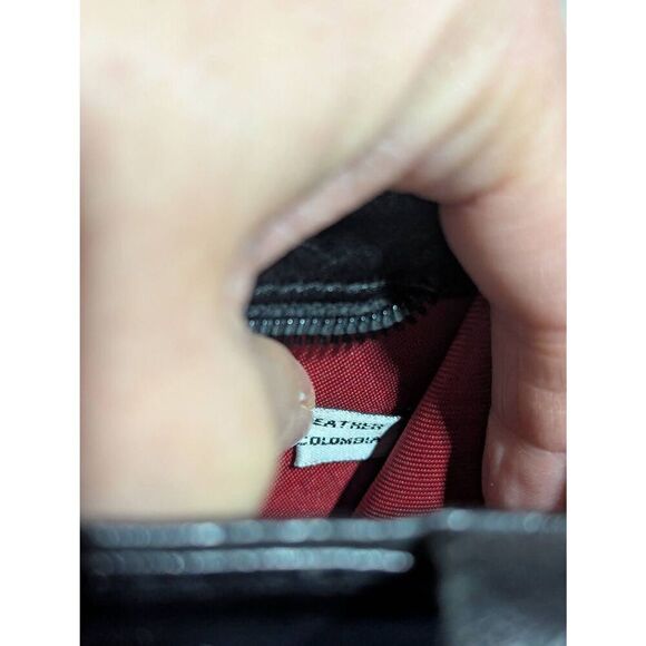 Fred Hayman Beverly Hills Unisex Black Leather Shoulder Bag & Wallet with Dust B - Picture 11 of 12